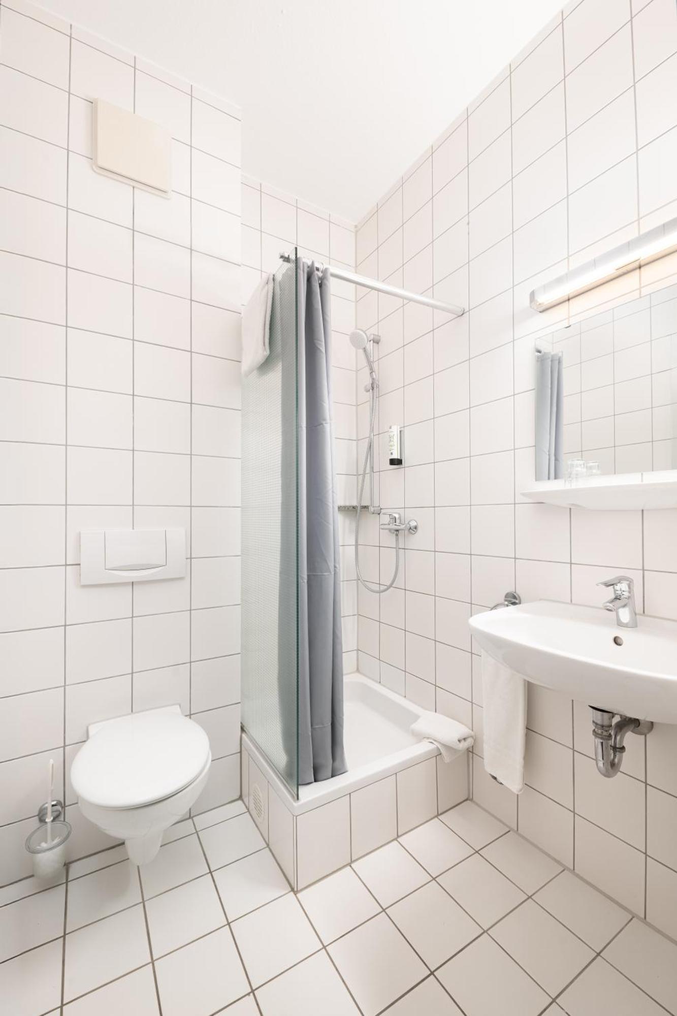 Hotel Speyer Am Technik Museum Ngoại thất bức ảnh